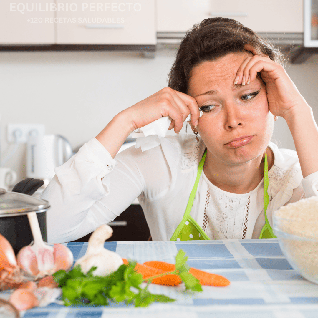 Mamá triste cocinando comprimida